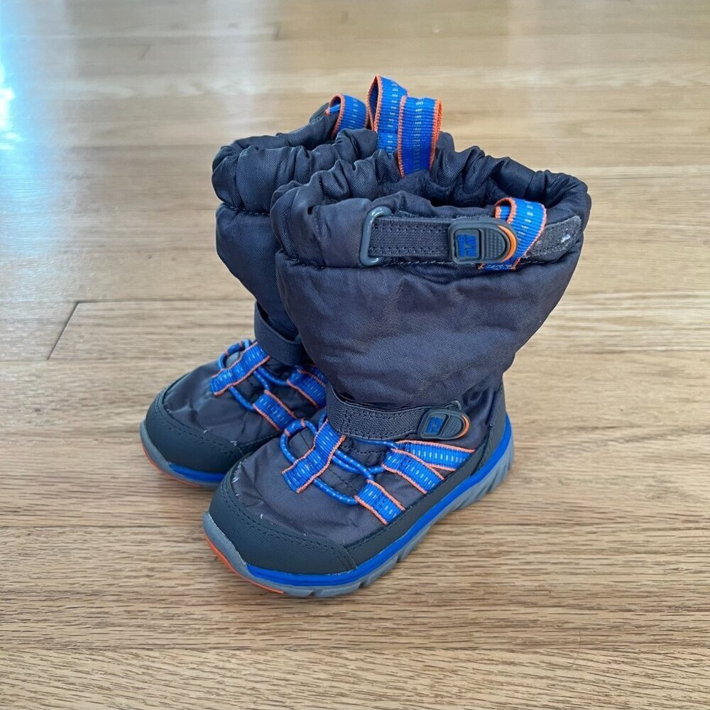 Stride Rite Made 2 Play Sneaker Boots Gray Blue Infant Toddler Size 5 Wide